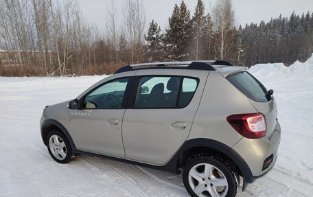 Renault Sandero II рестайлинг, 2017 год, 959 000 рублей, 14 фотография