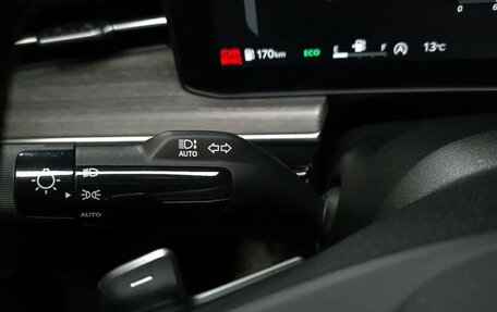 KIA K5, 2022 год, 13 фотография