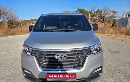 Hyundai Grand Starex Grand Starex I рестайлинг 2, 2021 год, 2 480 013 рублей, 2 фотография