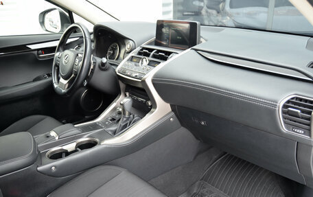 Lexus NX I, 2021 год, 3 390 000 рублей, 27 фотография