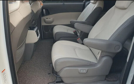 KIA Carnival, 2025 год, 6 230 000 рублей, 20 фотография