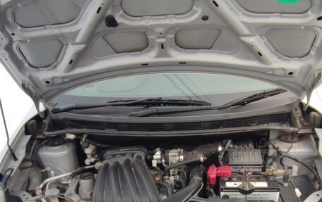 Nissan Wingroad III, 2010 год, 715 000 рублей, 19 фотография