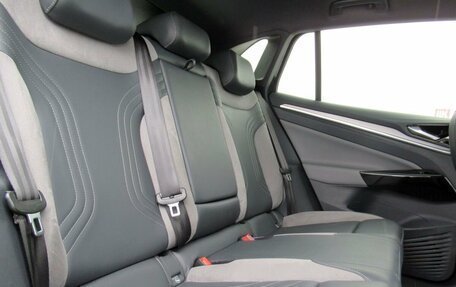 Volkswagen ID.4, 2022 год, 3 400 000 рублей, 11 фотография