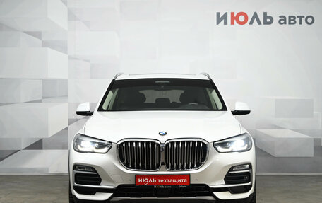 BMW X5, 2019 год, 7 300 000 рублей, 2 фотография