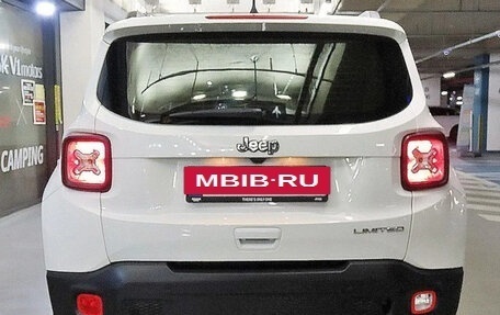 Jeep Renegade I рестайлинг, 2022 год, 1 805 070 рублей, 5 фотография