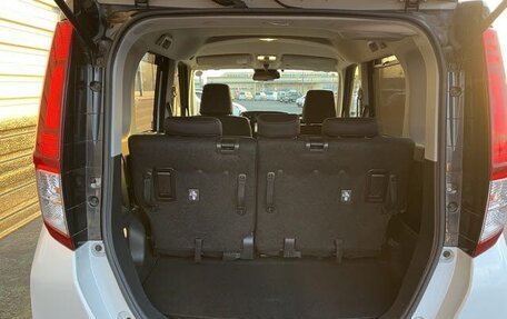 Toyota Roomy I, 2019 год, 980 000 рублей, 21 фотография