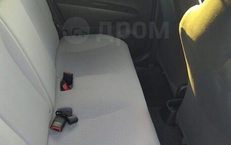 Toyota Vitz, 2013 год, 750 000 рублей, 2 фотография