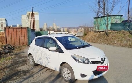 Toyota Vitz, 2013 год, 750 000 рублей, 5 фотография