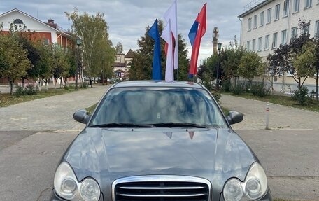 Hyundai Sonata IV рестайлинг, 2005 год, 499 000 рублей, 1 фотография