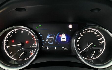 Toyota Camry, 2019 год, 2 800 000 рублей, 18 фотография