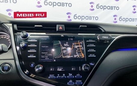 Toyota Camry, 2019 год, 2 800 000 рублей, 16 фотография