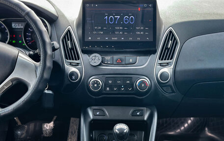 Hyundai ix35 I рестайлинг, 2015 год, 1 370 000 рублей, 15 фотография