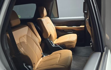 Ford Expedition, 2023 год, 9 234 100 рублей, 19 фотография