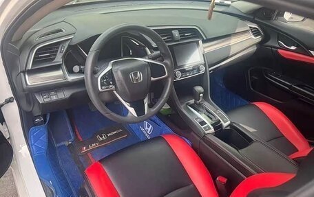 Honda Civic, 2022 год, 1 800 230 рублей, 6 фотография