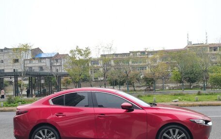 Mazda 3, 2022 год, 1 920 000 рублей, 5 фотография