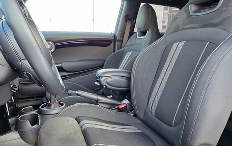 MINI Hatch, 2020 год, 2 950 000 рублей, 10 фотография