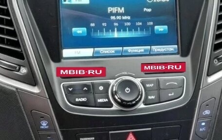 Hyundai Santa Fe III рестайлинг, 2013 год, 1 650 000 рублей, 2 фотография