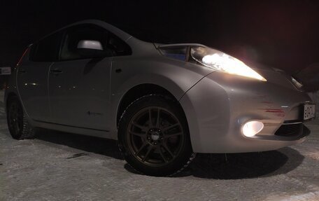 Nissan Leaf I, 2014 год, 790 000 рублей, 2 фотография