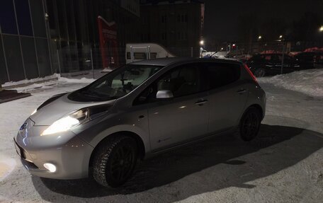 Nissan Leaf I, 2014 год, 790 000 рублей, 8 фотография