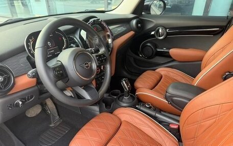 MINI Hatch, 2021 год, 1 600 000 рублей, 6 фотография