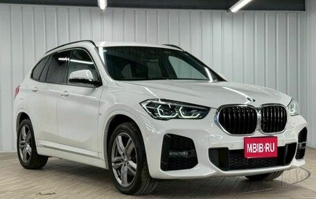 BMW X1, 2022 год, 2 400 000 рублей, 1 фотография