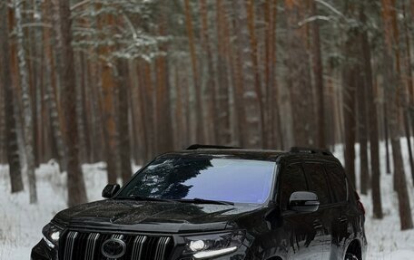 Toyota Land Cruiser Prado 150 рестайлинг 2, 2010 год, 2 999 999 рублей, 1 фотография