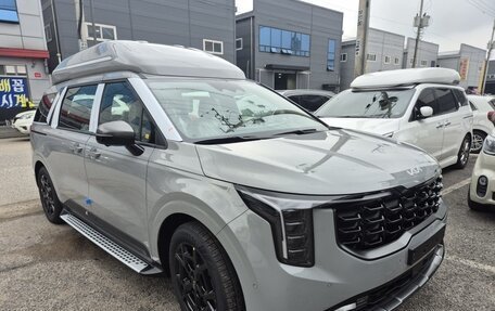 KIA Carnival, 2025 год, 7 700 000 рублей, 3 фотография