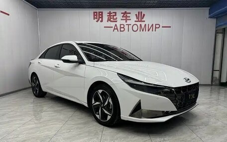 Hyundai Elantra, 2021 год, 1 785 000 рублей, 3 фотография