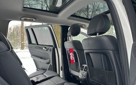 Mercedes-Benz GL-Класс, 2015 год, 2 160 000 рублей, 23 фотография