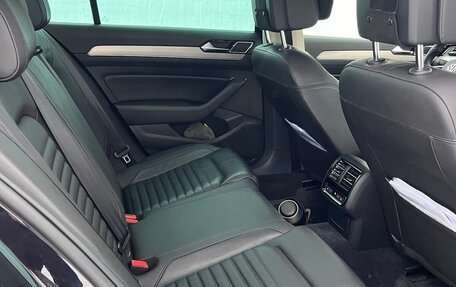 Volkswagen Passat B8 рестайлинг, 2017 год, 2 000 000 рублей, 7 фотография