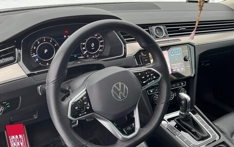 Volkswagen Passat B8 рестайлинг, 2017 год, 2 000 000 рублей, 6 фотография