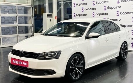 Volkswagen Jetta VI, 2014 год, 1 390 000 рублей, 2 фотография