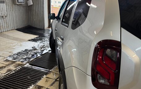 Renault Duster I рестайлинг, 2015 год, 900 000 рублей, 3 фотография