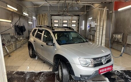 Renault Duster I рестайлинг, 2015 год, 900 000 рублей, 14 фотография