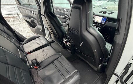 Porsche Cayenne III, 2019 год, 5 700 000 рублей, 12 фотография