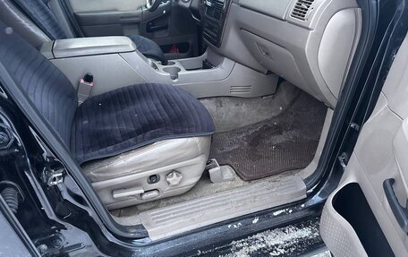 Ford Explorer III, 2002 год, 650 000 рублей, 18 фотография