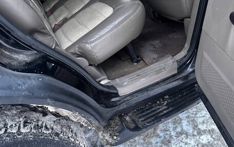 Ford Explorer III, 2002 год, 650 000 рублей, 17 фотография