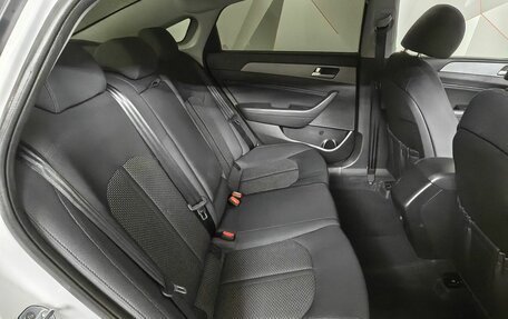 Hyundai Sonata VII, 2019 год, 1 655 000 рублей, 16 фотография