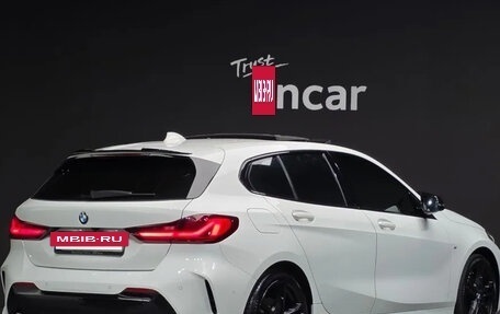 BMW 1 серия, 2021 год, 2 969 000 рублей, 2 фотография