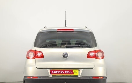 Volkswagen Tiguan I, 2011 год, 979 000 рублей, 6 фотография