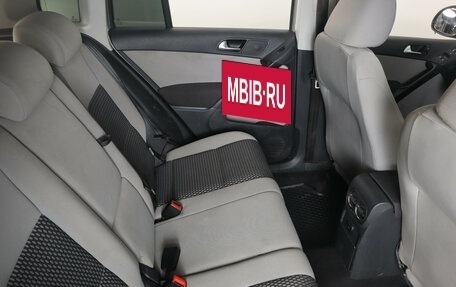 Volkswagen Tiguan I, 2011 год, 979 000 рублей, 11 фотография