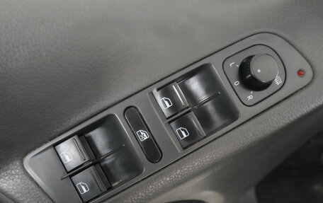 Volkswagen Tiguan I, 2011 год, 979 000 рублей, 21 фотография