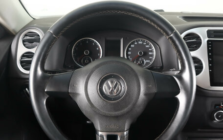 Volkswagen Tiguan I, 2011 год, 979 000 рублей, 16 фотография