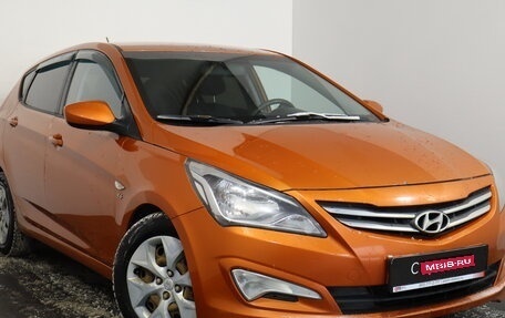 Hyundai Solaris II рестайлинг, 2015 год, 979 000 рублей, 1 фотография