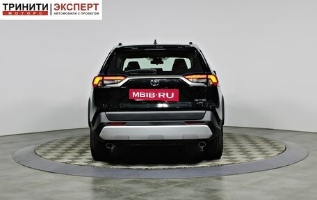 Toyota RAV4, 2025 год, 4 840 000 рублей, 6 фотография