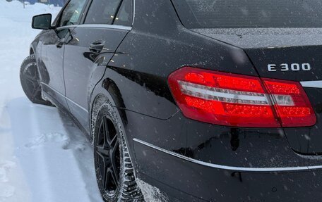 Mercedes-Benz E-Класс, 2011 год, 1 490 000 рублей, 4 фотография