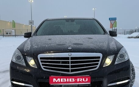 Mercedes-Benz E-Класс, 2011 год, 1 490 000 рублей, 5 фотография