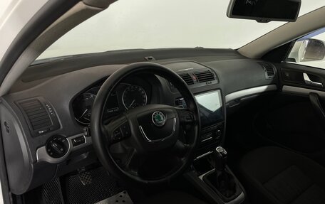 Skoda Octavia, 2011 год, 715 000 рублей, 10 фотография