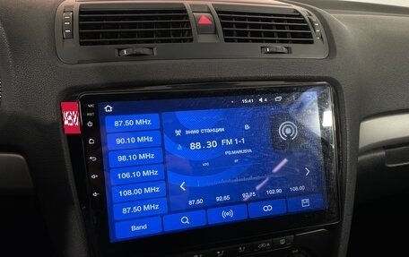 Skoda Octavia, 2011 год, 715 000 рублей, 17 фотография