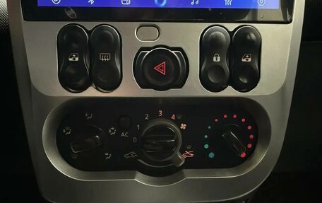 Renault Sandero I, 2010 год, 299 000 рублей, 7 фотография